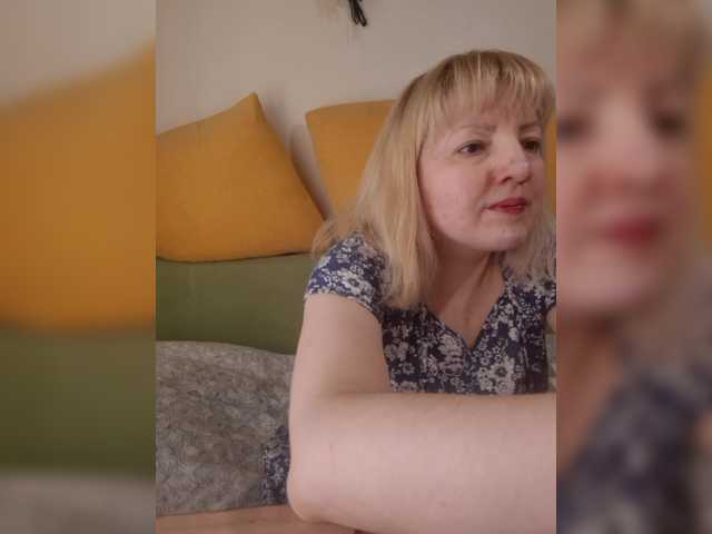 StefanyMellow3's BongaCams show and profile