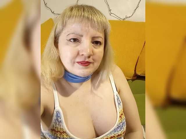StefanyMellow3's BongaCams show and profile