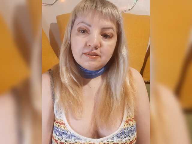 StefanyMellow3's BongaCams show and profile