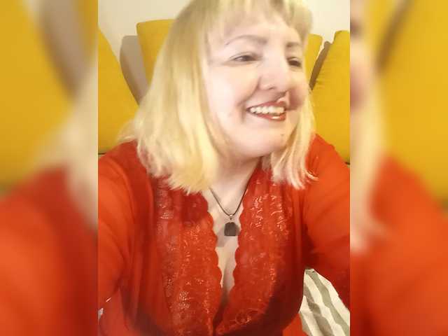 StefanyMellow3's BongaCams show and profile