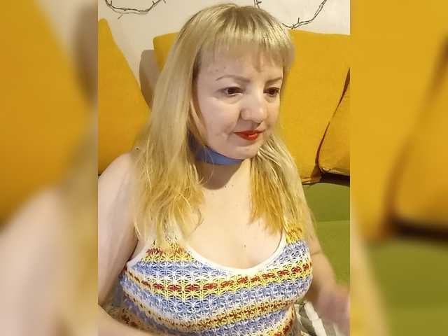 StefanyMellow3's BongaCams show and profile