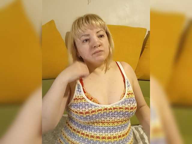 StefanyMellow3's BongaCams show and profile