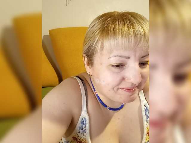 StefanyMellow3's BongaCams show and profile