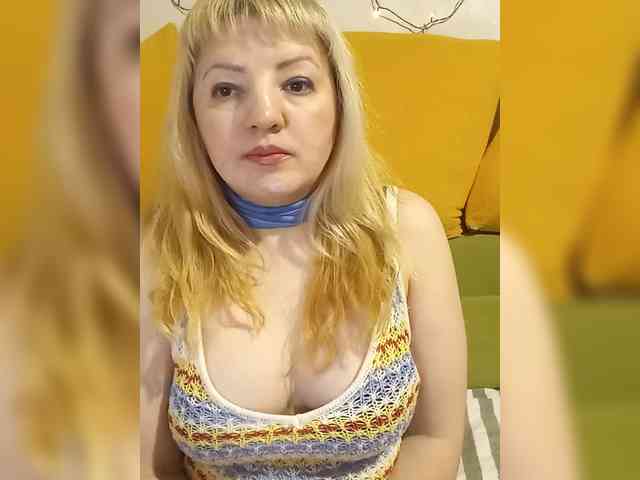 StefanyMellow3 webcam