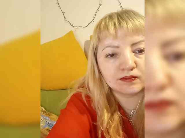 StefanyMellow3 webcam