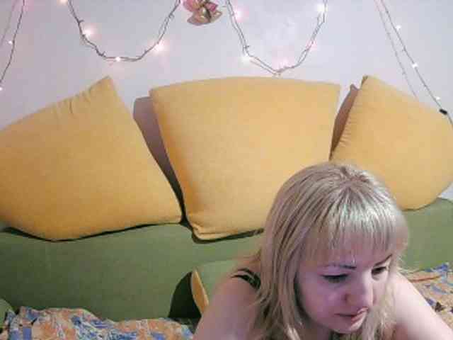 StefanyMellow3 webcam