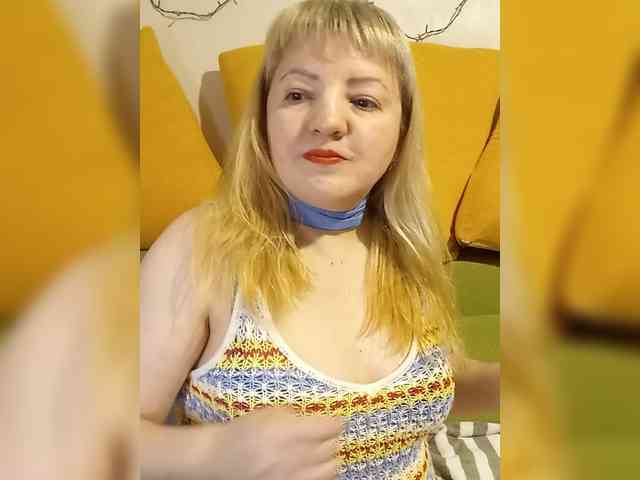 StefanyMellow3 webcam