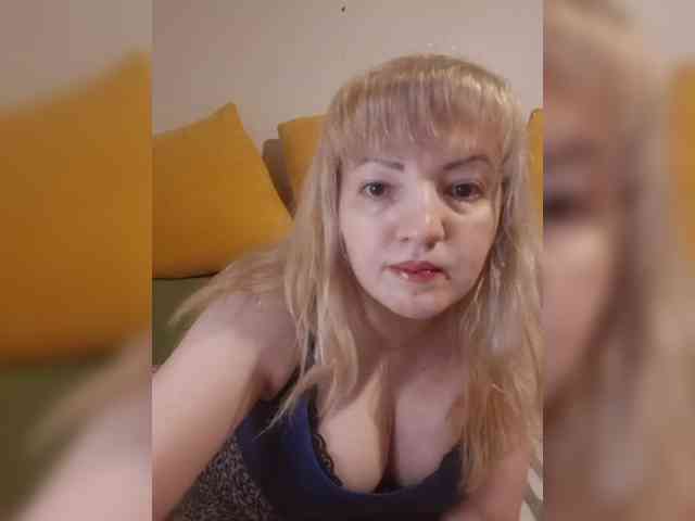 StefanyMellow3 webcam