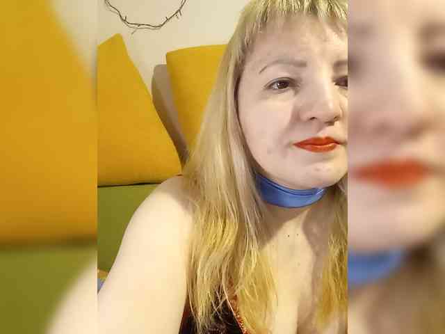 StefanyMellow3 webcam