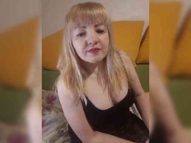 StefanyMellow3 webcam