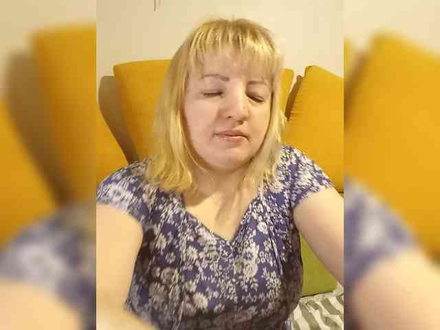 StefanyMellow3 webcam