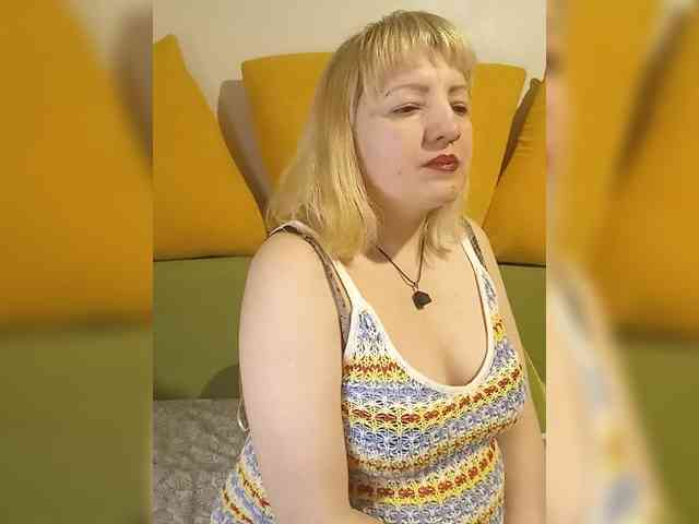 StefanyMellow3 webcam