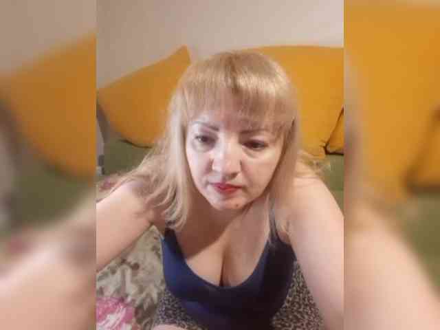 StefanyMellow3 webcam