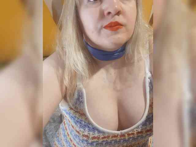 StefanyMellow3 webcam