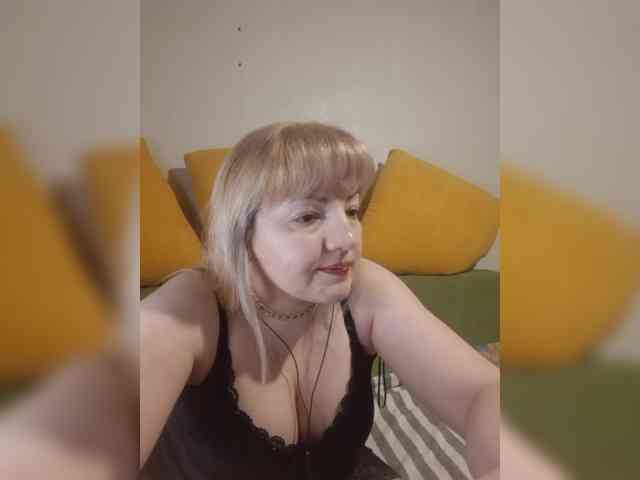 StefanyMellow3 webcam