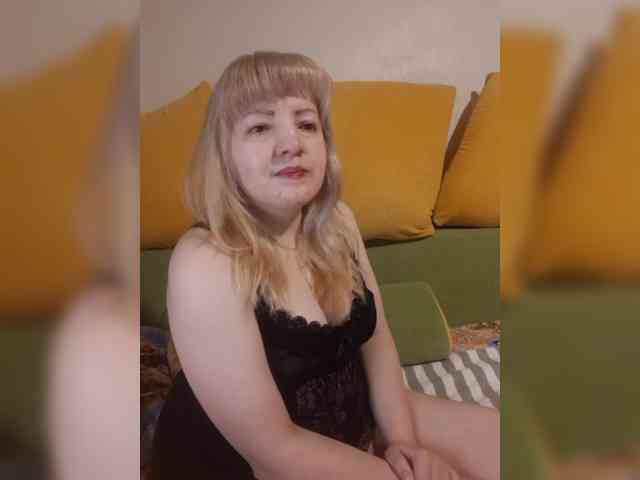 StefanyMellow3 webcam