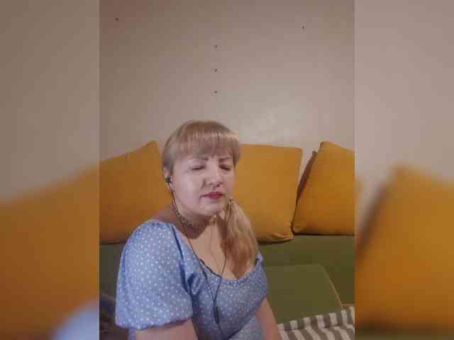 StefanyMellow3 webcam