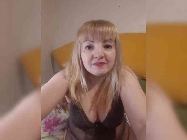 StefanyMellow3 webcam