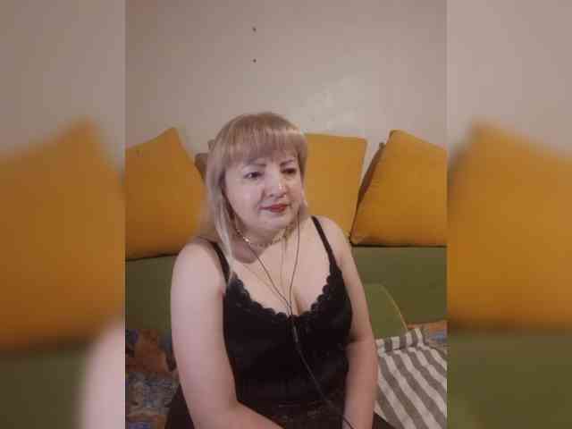 StefanyMellow3 webcam