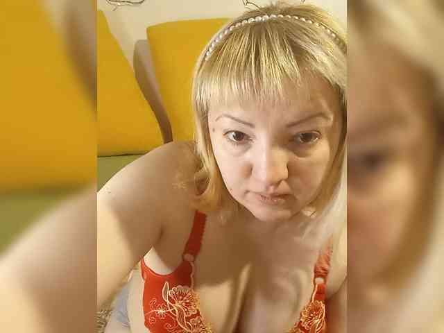 StefanyMellow3 webcam