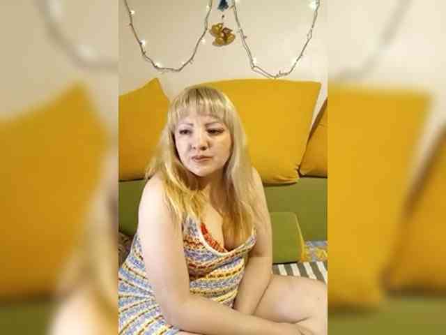 StefanyMellow3 webcam