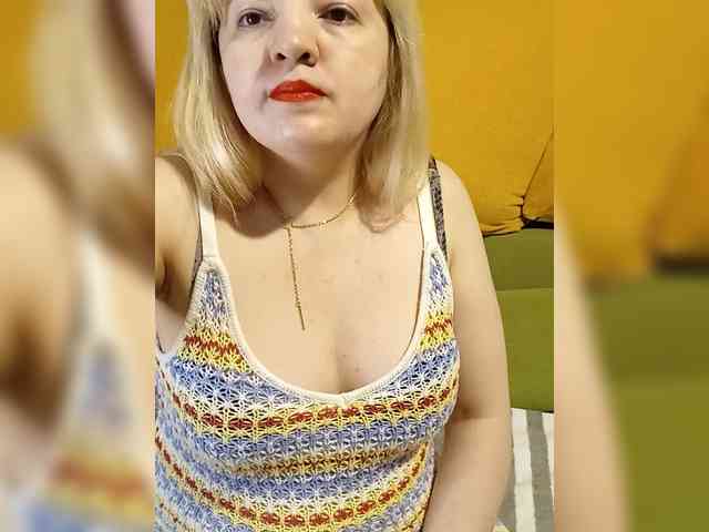 StefanyMellow3 webcam