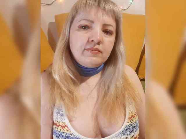 StefanyMellow3 webcam