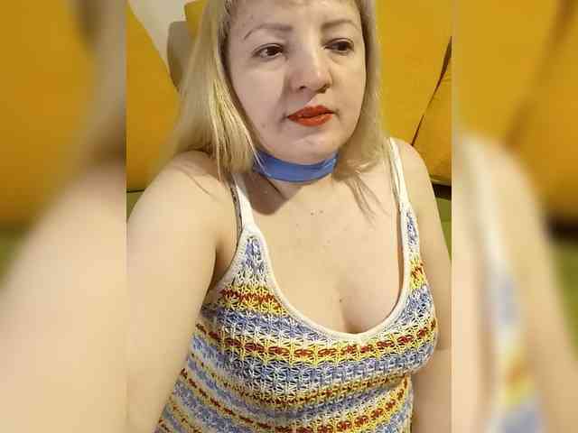 StefanyMellow3 webcam