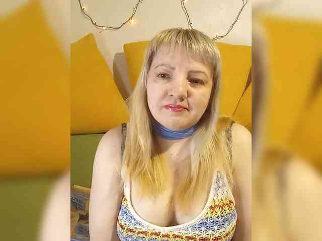 StefanyMellow3 webcam