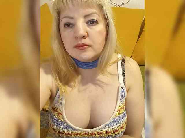 StefanyMellow3 webcam