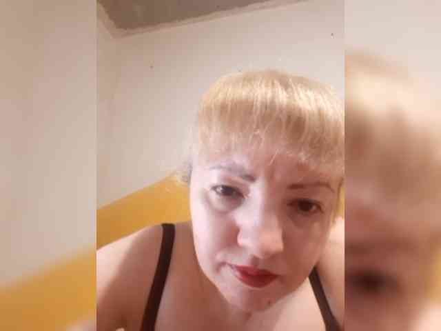 StefanyMellow3 webcam