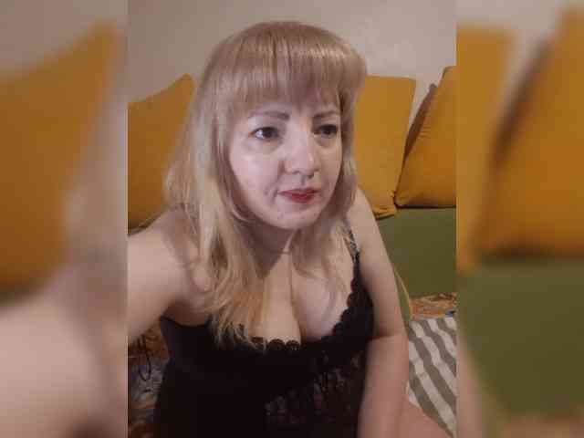 StefanyMellow3 webcam