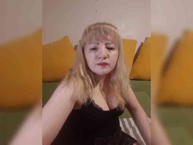 StefanyMellow3 webcam