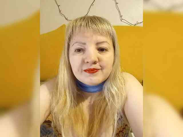 StefanyMellow3 webcam