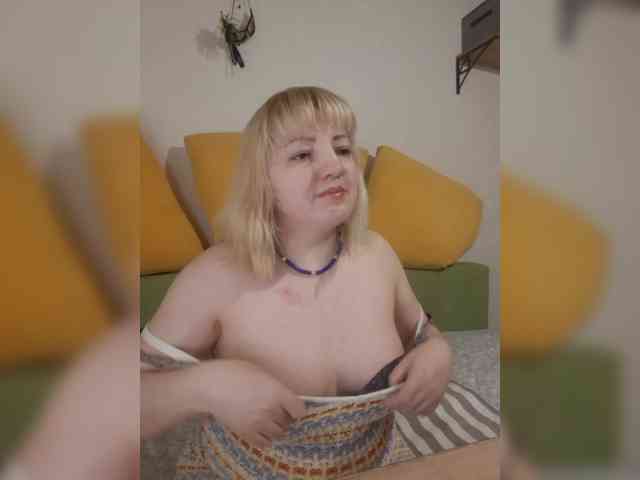 StefanyMellow3 webcam