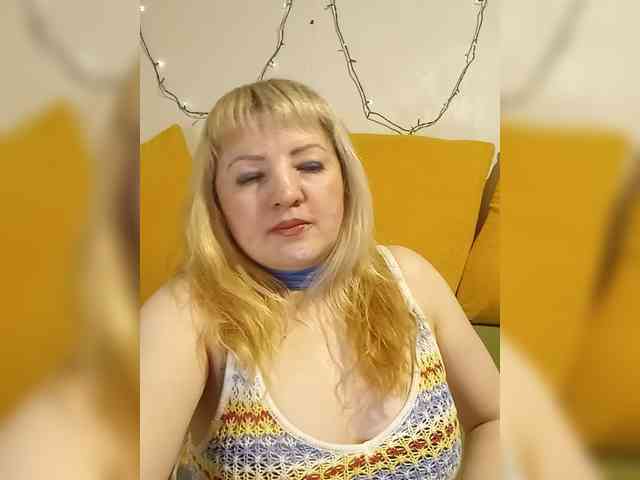 StefanyMellow3 webcam