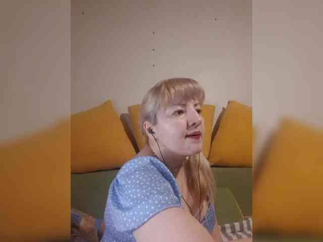 StefanyMellow3 webcam