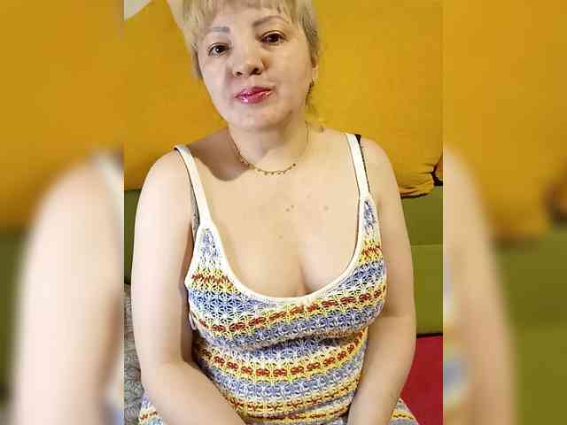 StefanyMellow3 webcam