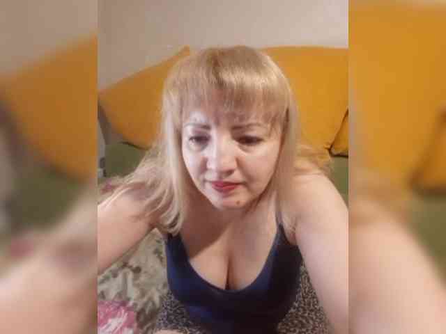 StefanyMellow3 webcam