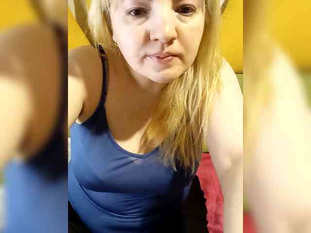 StefanyMellow3 webcam