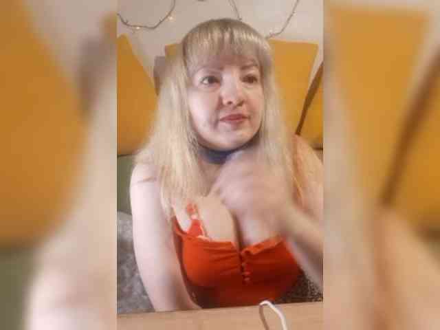 StefanyMellow3 webcam