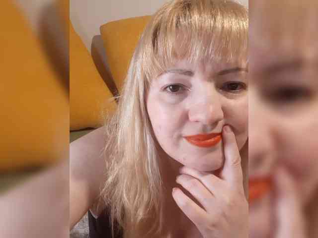 StefanyMellow3 webcam