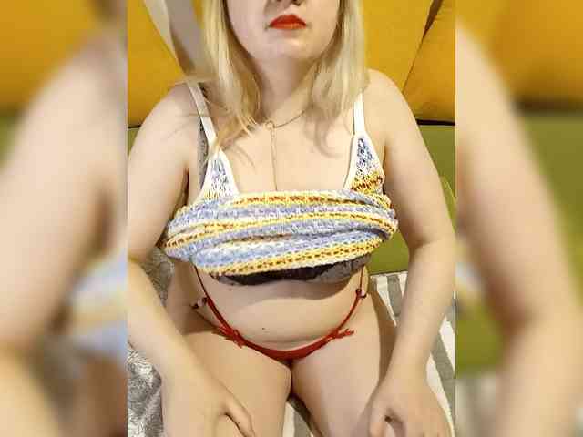 StefanyMellow3 webcam