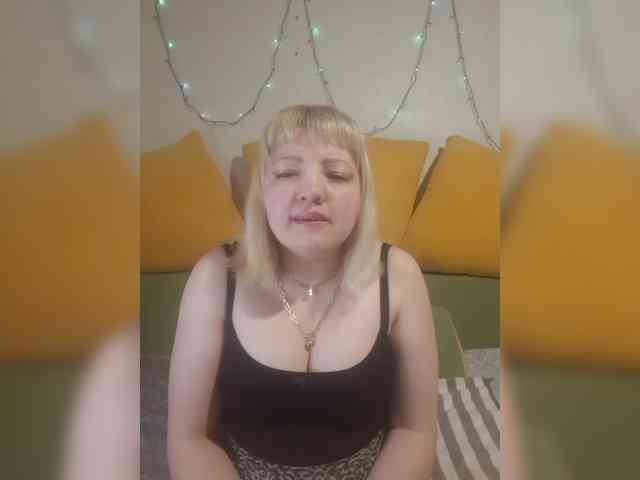 StefanyMellow3 webcam