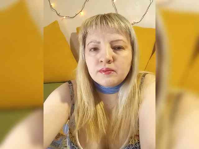 StefanyMellow3 webcam