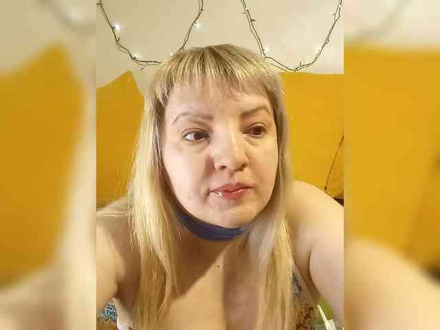 StefanyMellow3 webcam