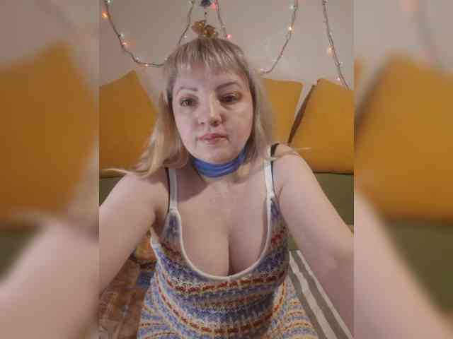 StefanyMellow3 webcam