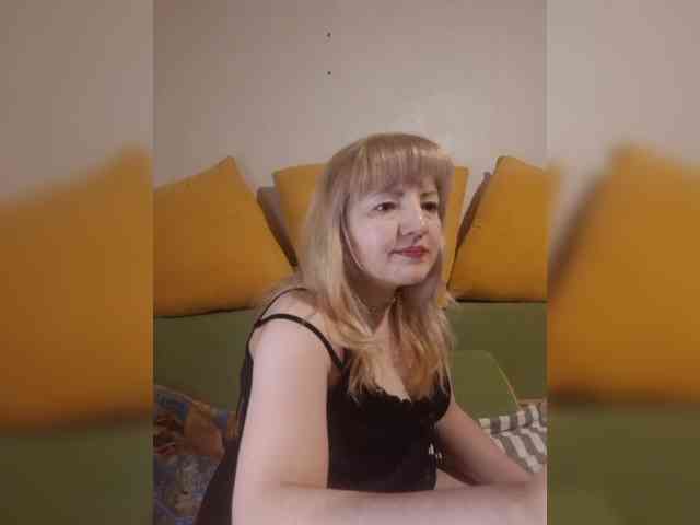 StefanyMellow3 webcam