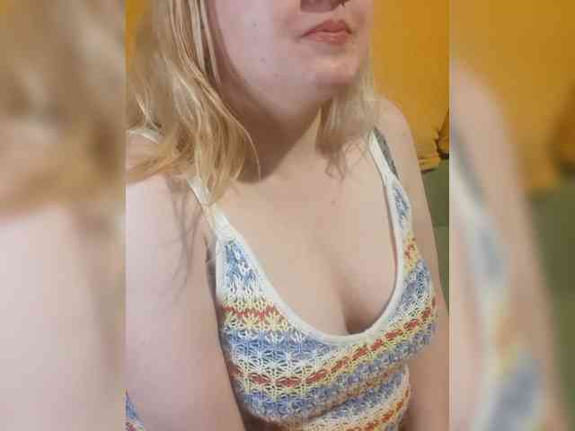 StefanyMellow3 webcam