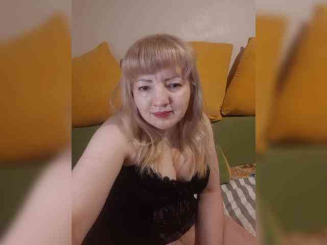 StefanyMellow3 webcam